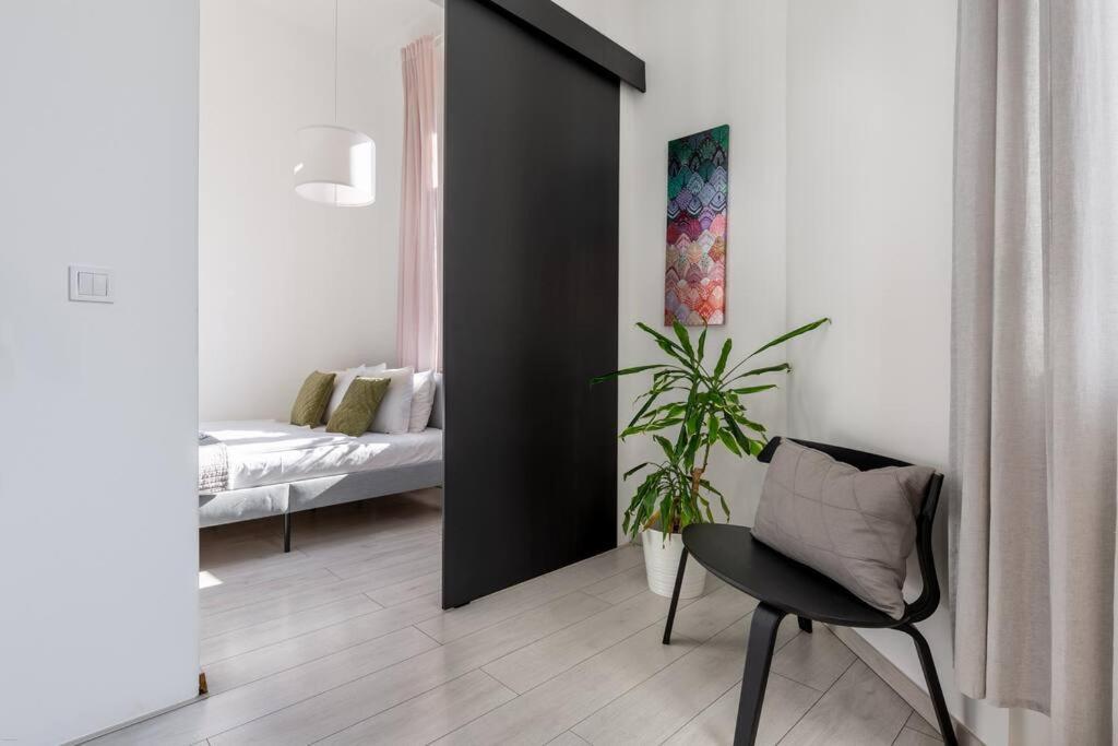 Quaint And Cozy 2-br In The Center * Budapesta