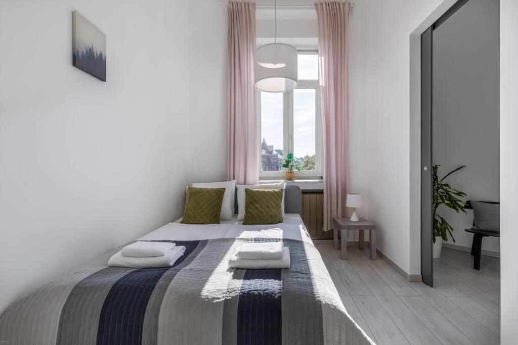 Quaint And Cozy 2-br In The Center Apartament