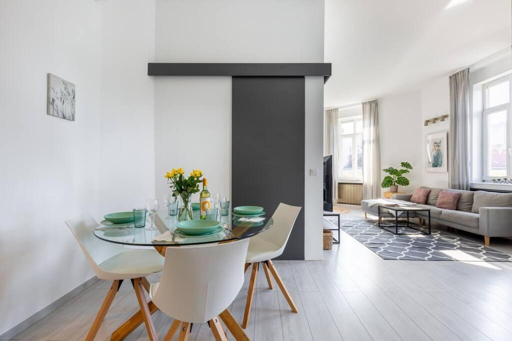 Quaint And Cozy 2-br In The Center * Budapesta