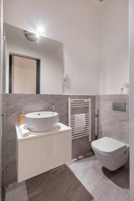 Quaint And Cozy 2-br In The Center Appartement